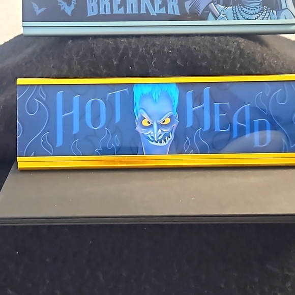 Disney Parks Haunted Mansion Desk Plates of Hot Head & Heart Breaker. - Picture 8 of 12